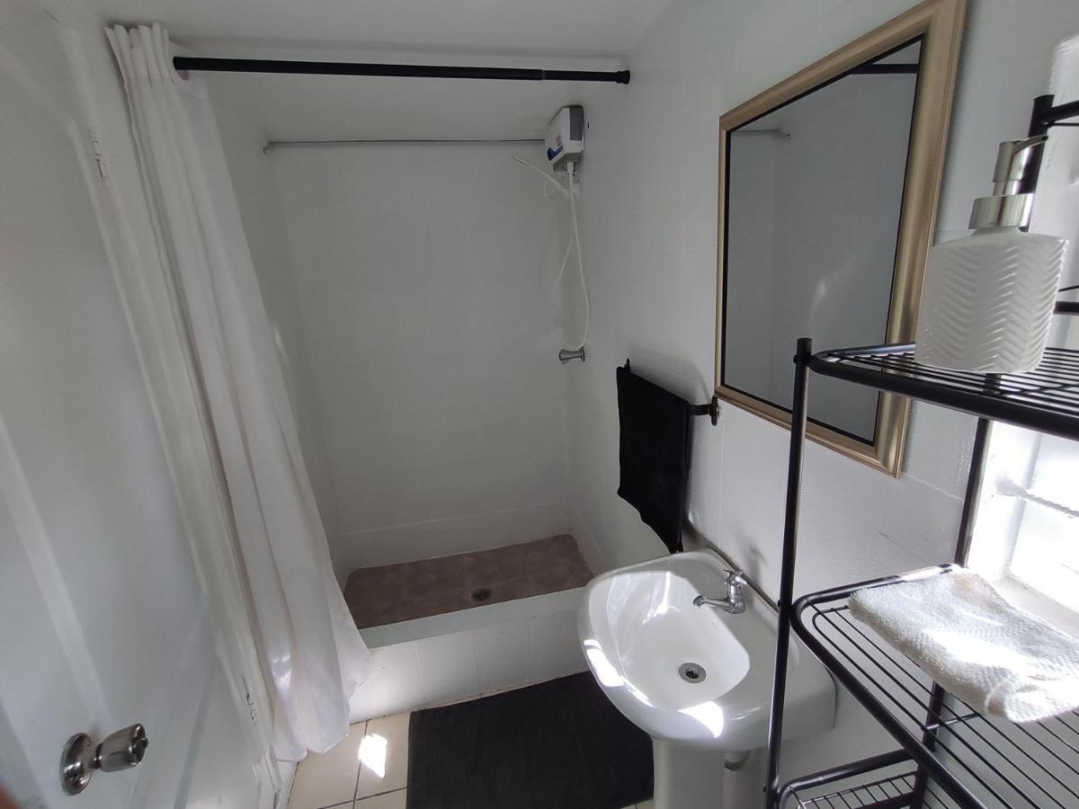 Montego Bay Garden Studio Экстерьер фото